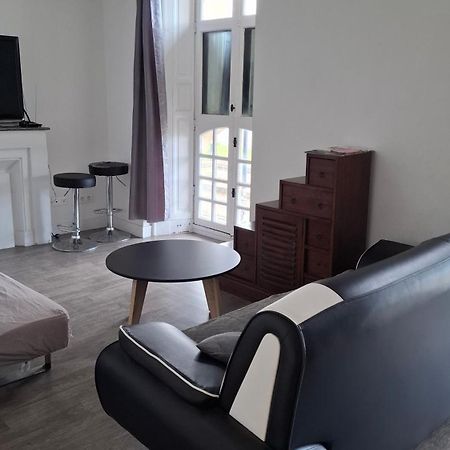 Appartement Au Coeur Du Centre De Bordeaux Luaran gambar
